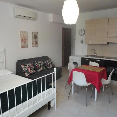 Rosalba Residence Bari Bagian luar foto